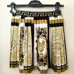Versace Women’s Gold and Black Patterned Midi Skirt